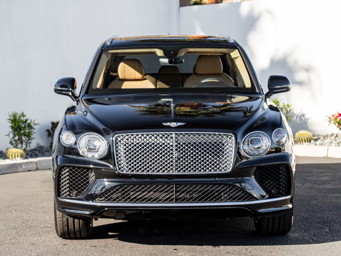 Used 2023 Bentley Bentayga image 9