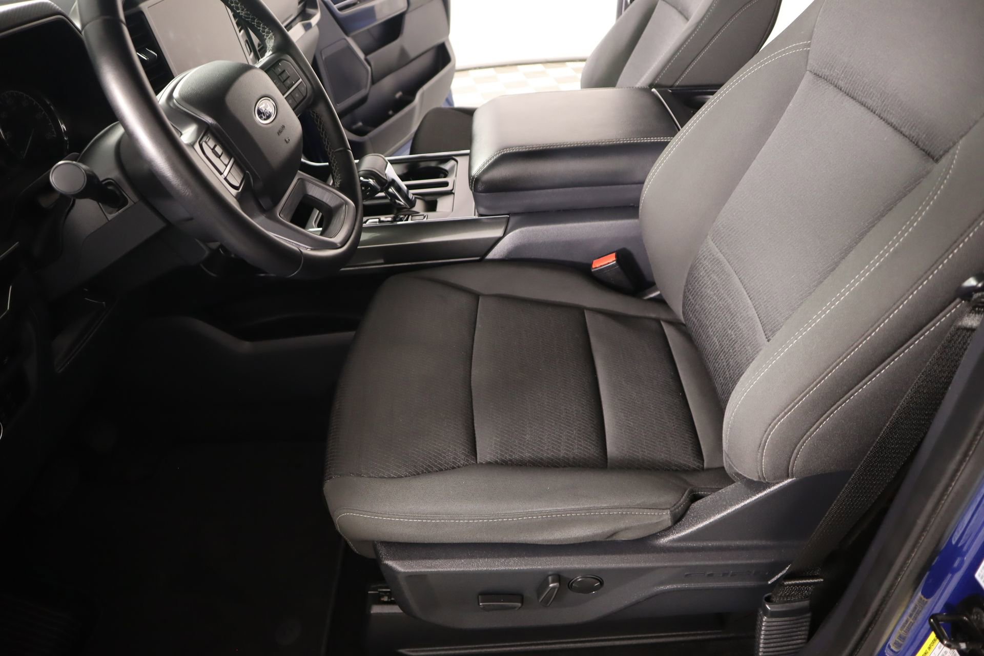 Used 2023 Ford F150 XLT w/ Equipment Group 302A High image 13