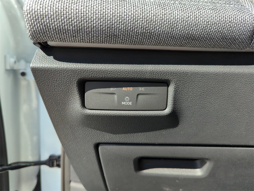 New 2026 Volkswagen Tiguan S image 34