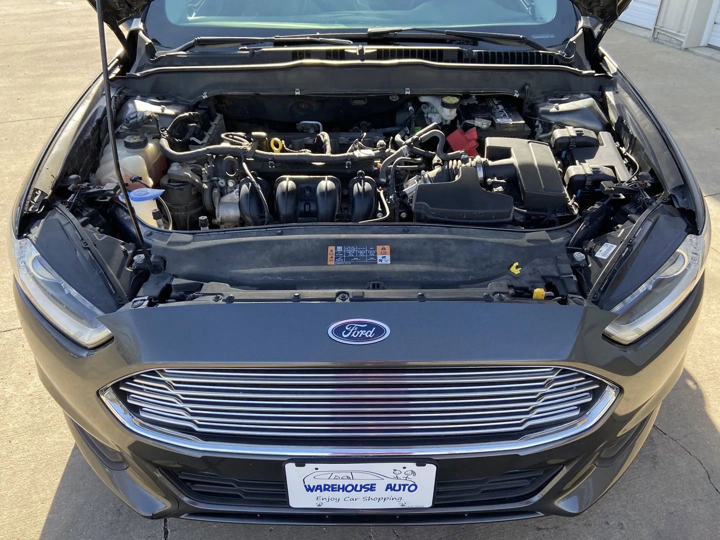 Used 2016 Ford Fusion SE image 23