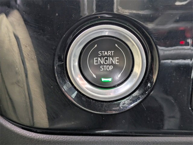 Used 2022 GMC Sierra 1500 SLT w/ SLT Convenience Package image 30