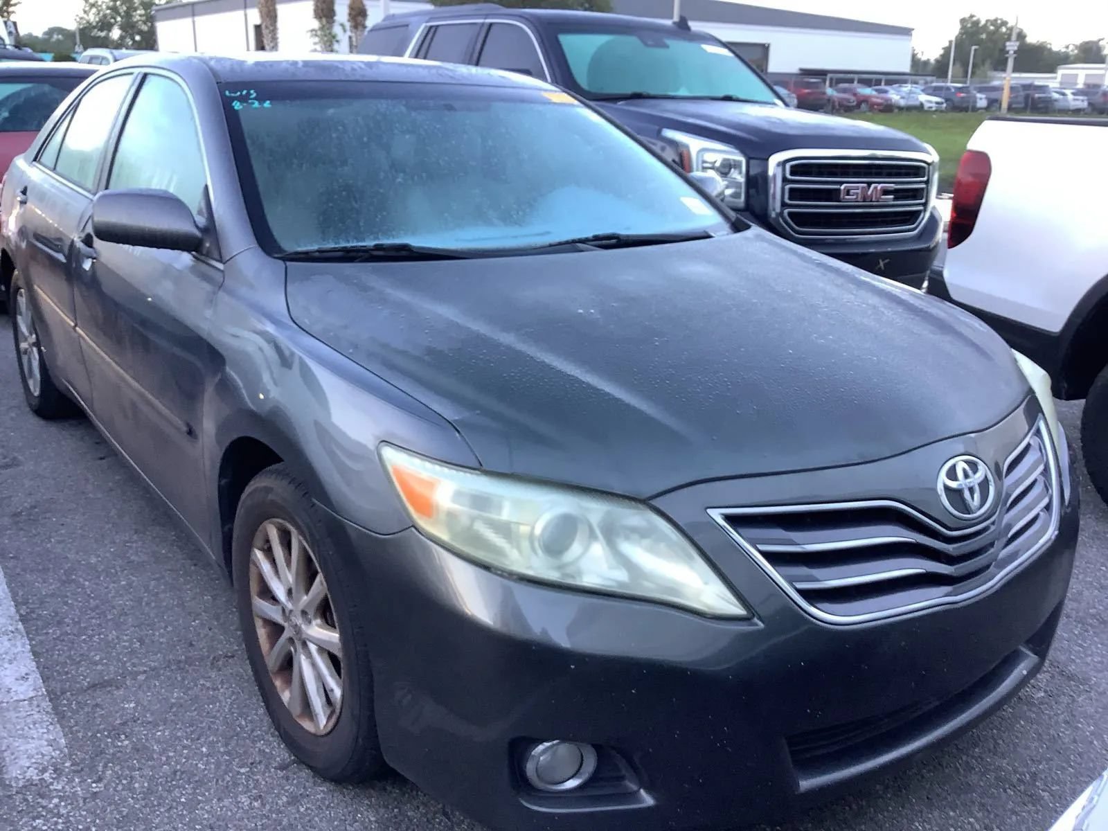 Used 2011 Toyota Camry XLE w/ XLE Extra-Value Pkg #1 FWD image 6