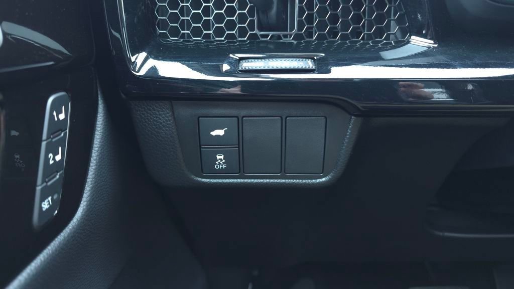 Certified 2025 Honda CR-V EX-L image 29