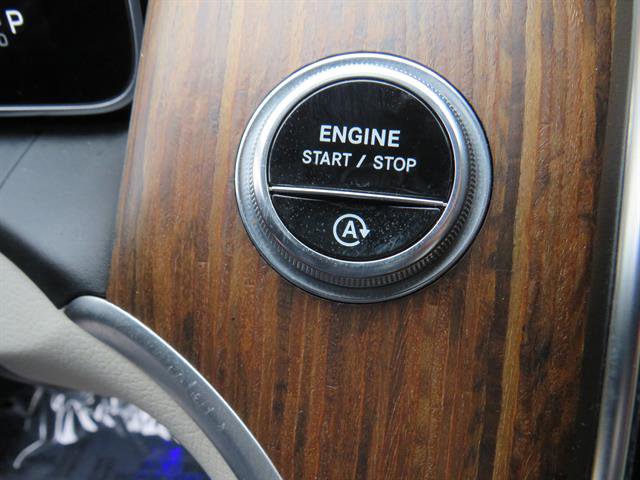 Used 2024 Mercedes-Benz GLC 300 4MATIC image 16