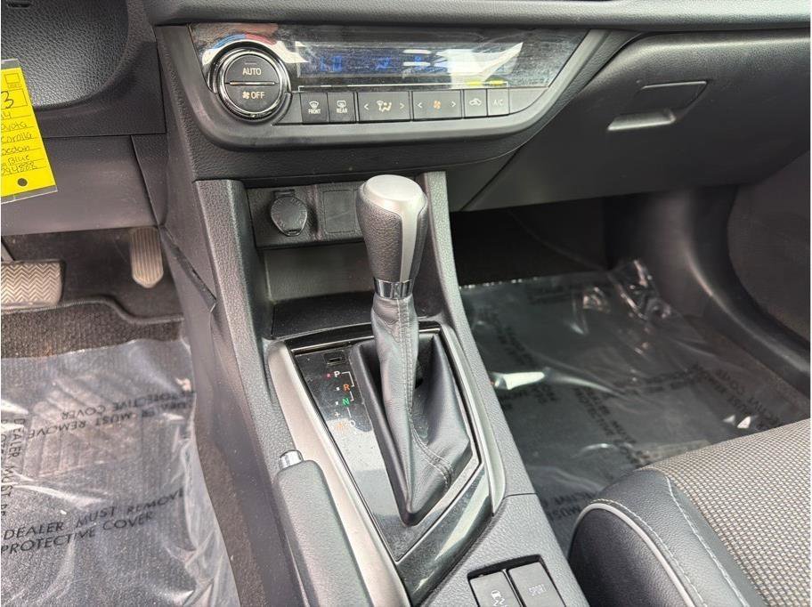 Used 2014 Toyota Corolla S image 16