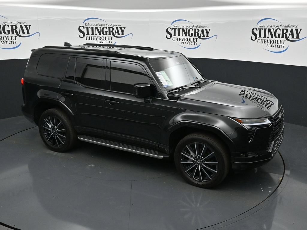 Used 2025 Lexus GX 550 w/ Cold Area Package AWD/4WD image 18