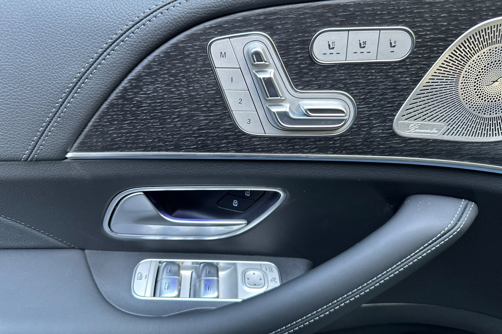 New 2026 Mercedes-Benz GLE 53 AMG 4MATIC image 10