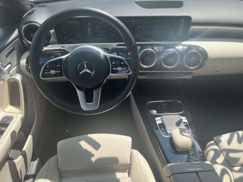 Certified 2020 Mercedes-Benz A 220 4MATIC image 2