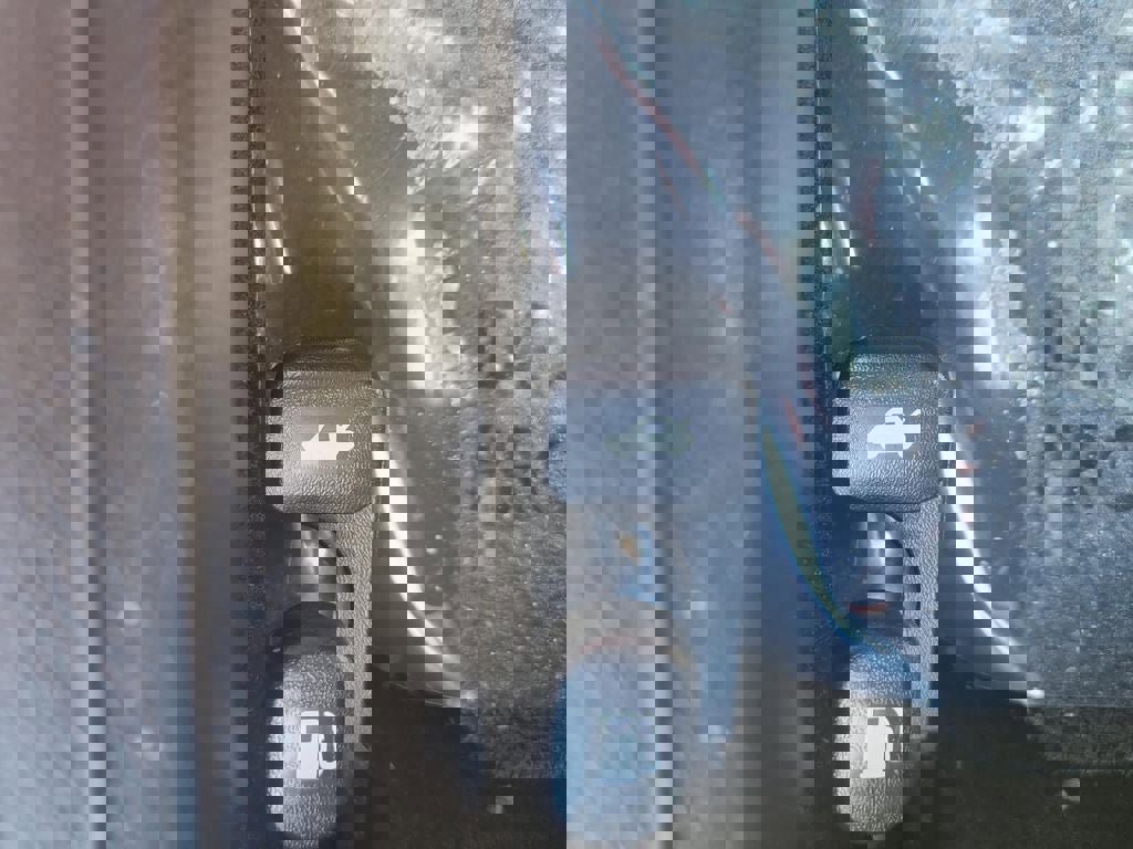 Used 2022 Kia Forte GT-Line image 32