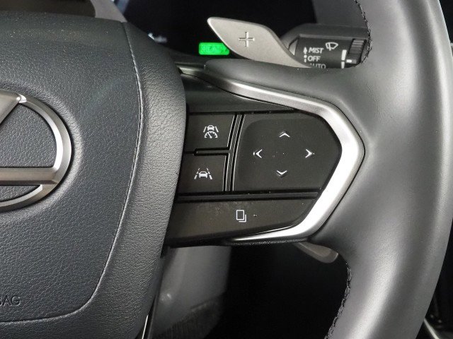 Used 2023 Lexus RZ 450e Luxury w/ Accessory Package (Z1) image 23