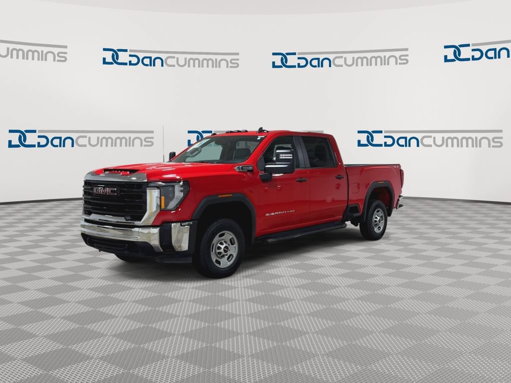 Used 2024 GMC Sierra 2500 Pro AWD/4WD image 4