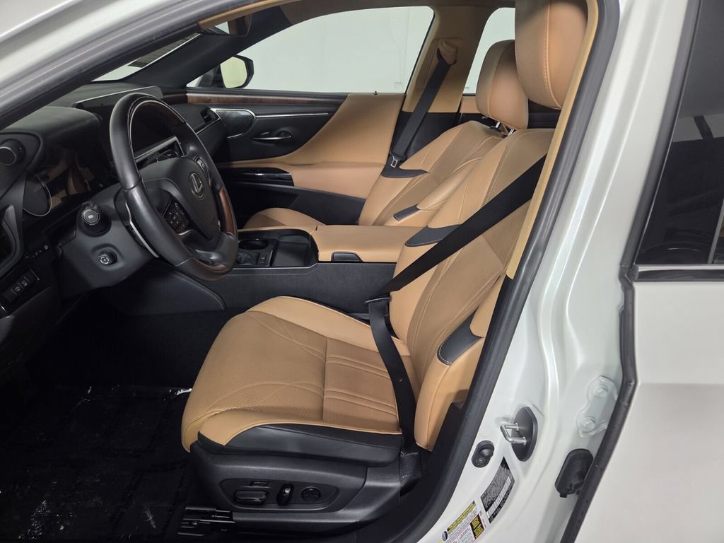 Used 2023 Lexus ES 350 Ultra Luxury w/ Accessory Package (Z1) FWD image 9