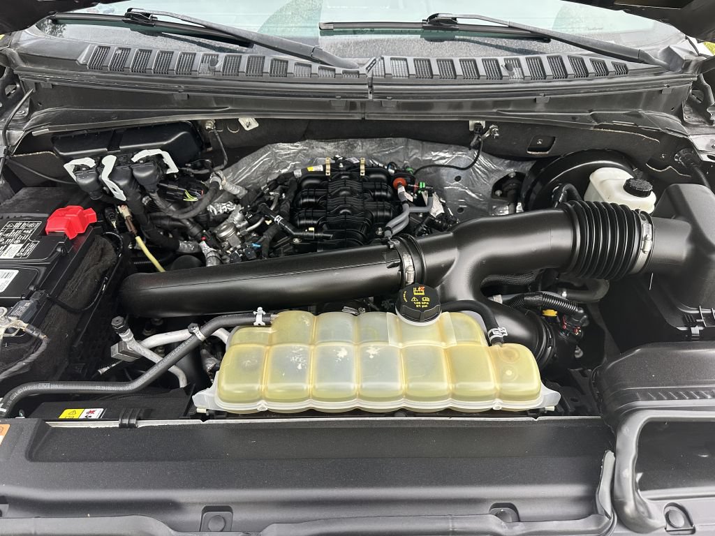 Used 2021 Ford Expedition XLT RWD image 4