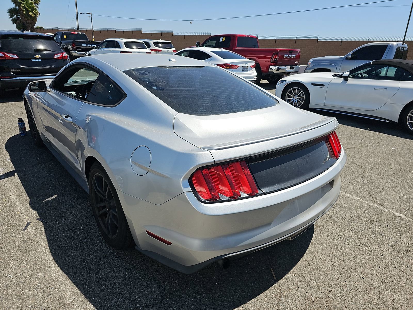 Used 2017 Ford Mustang Premium RWD image 10
