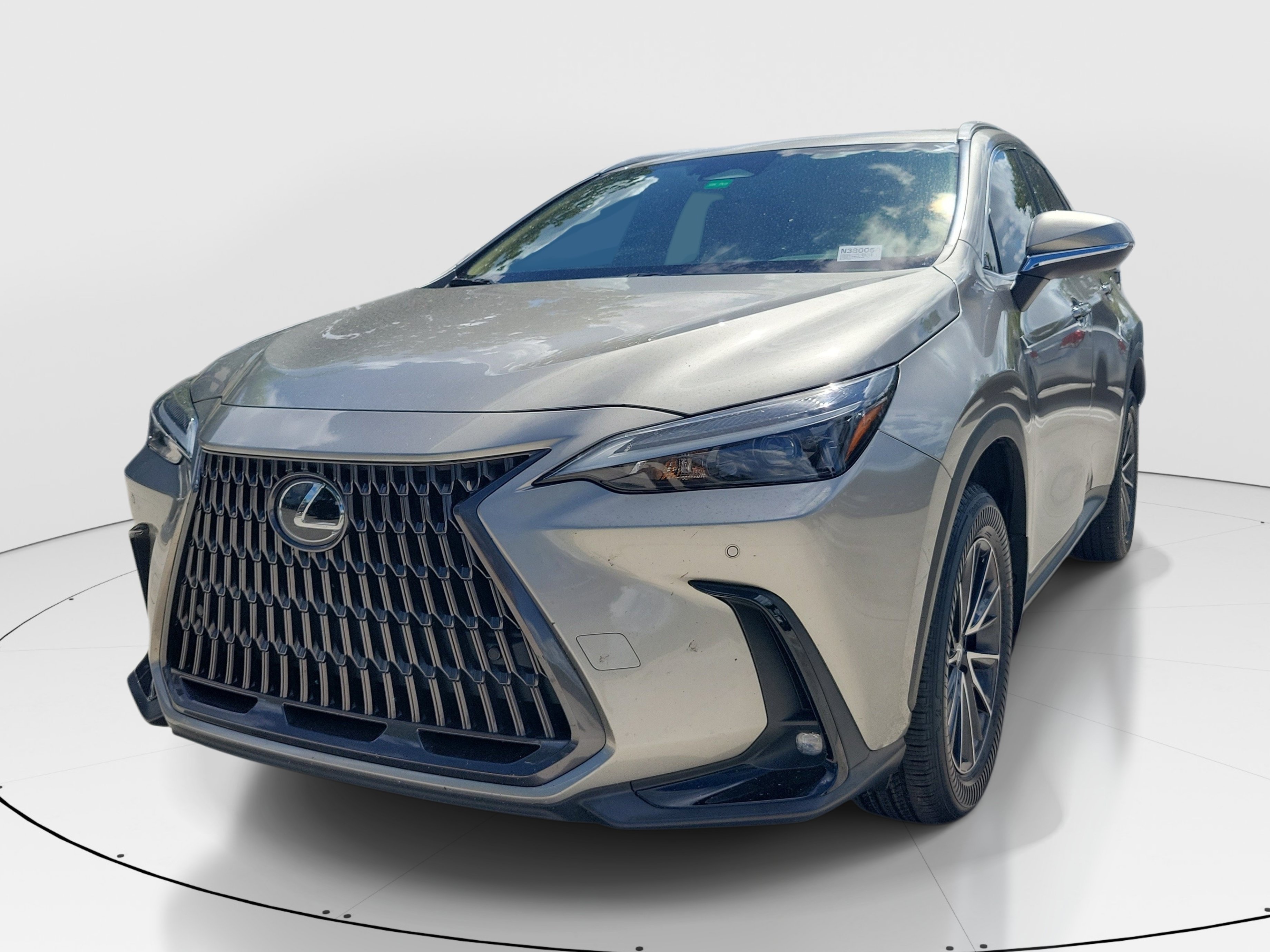 Certified 2025 Lexus NX 250 FWD w/ Premium Package image 4