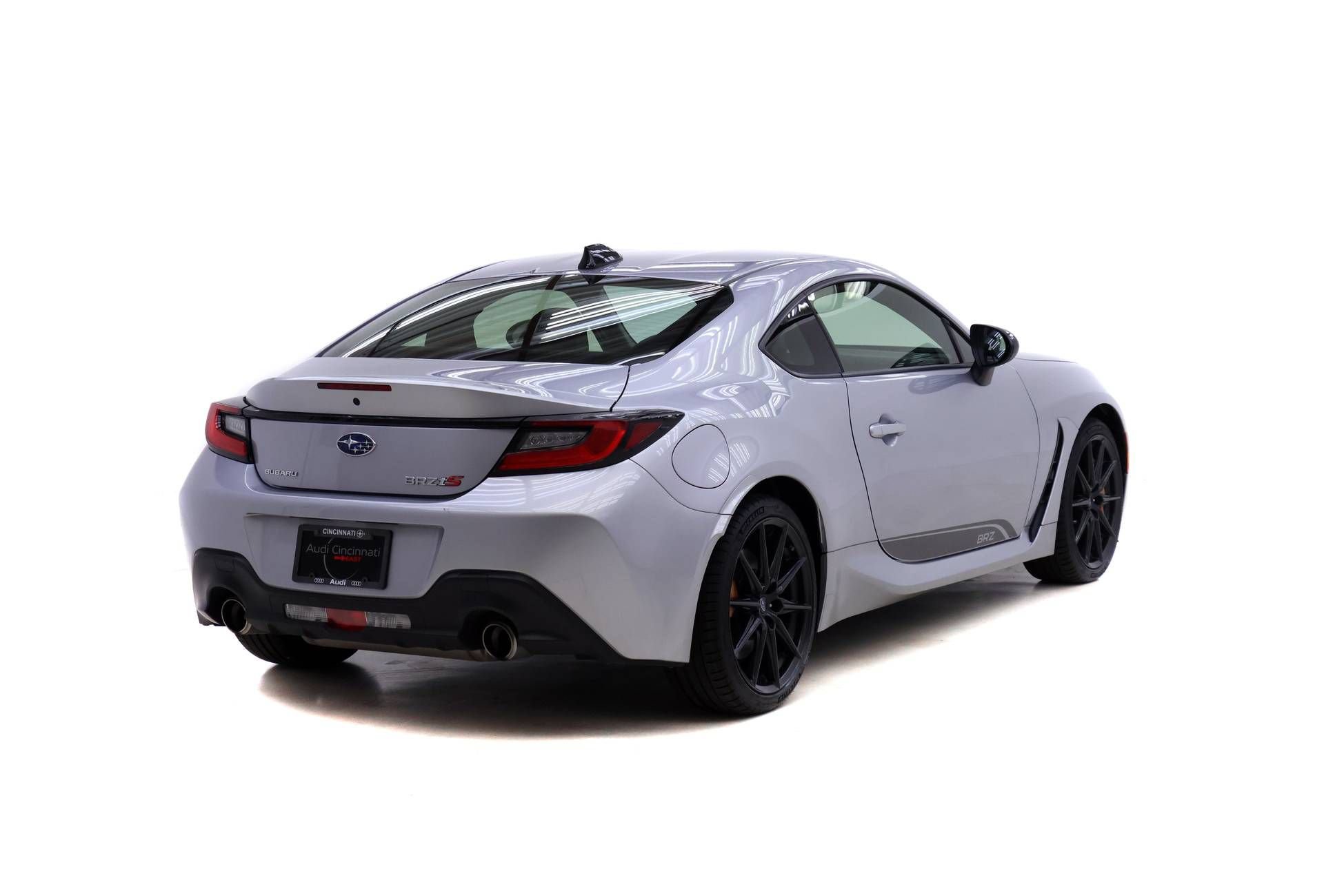 Used 2024 Subaru BRZ tS RWD image 8