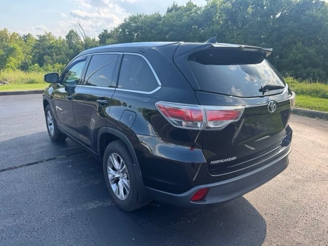 Used 2015 Toyota Highlander XLE AWD/4WD image 5