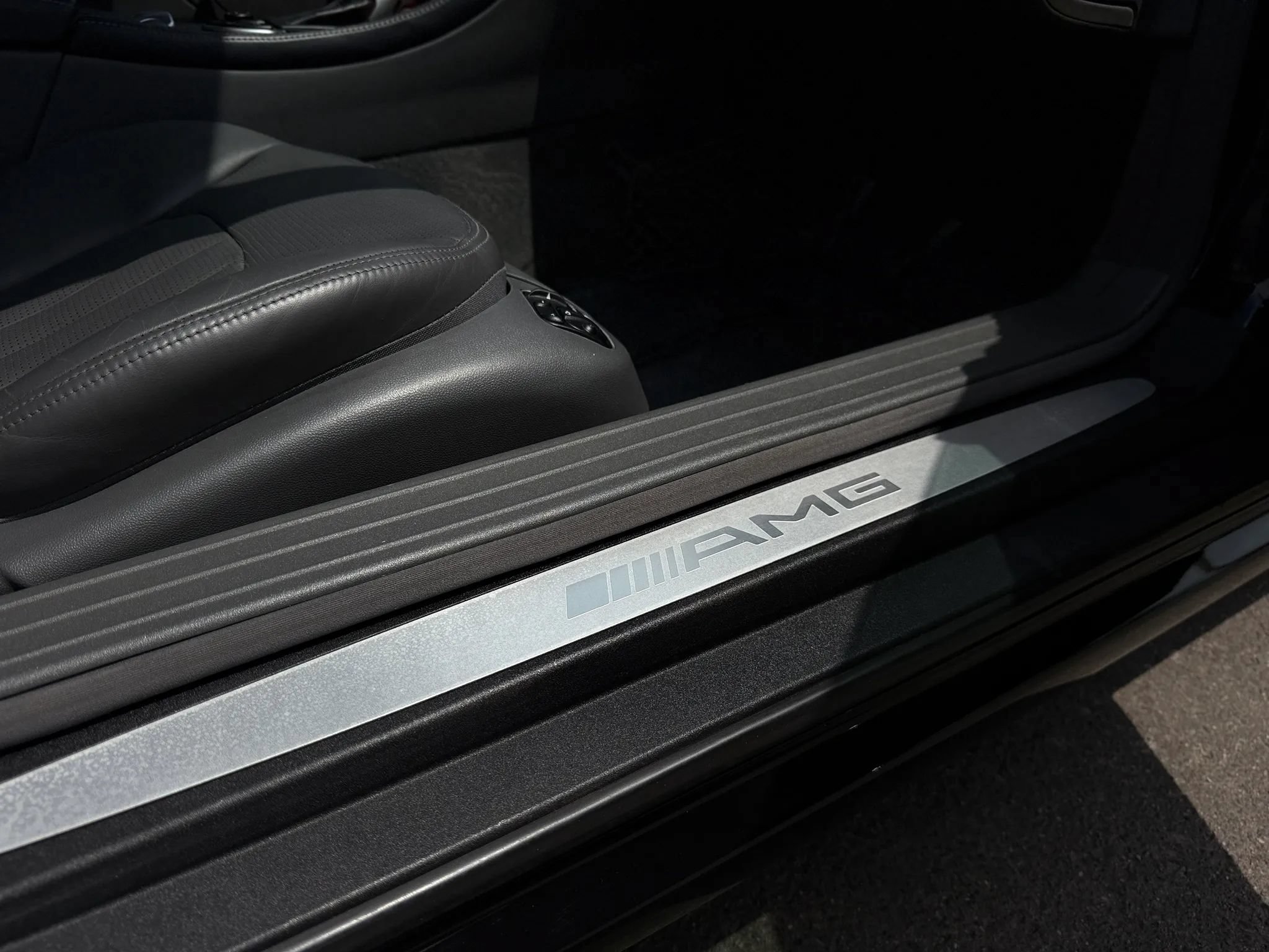 Used 2005 Mercedes-Benz SL 65 AMG image 48