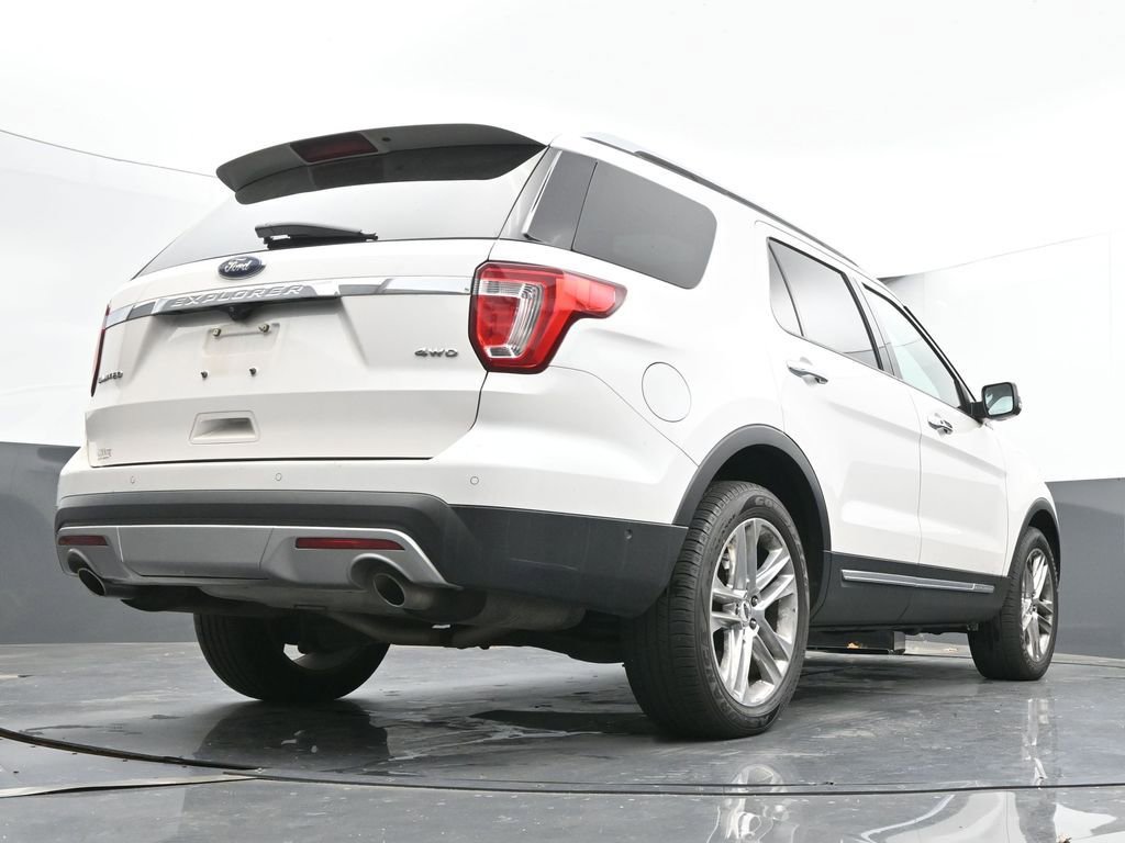 Used 2017 Ford Explorer Limited w/ Equipment Group 301A image 53