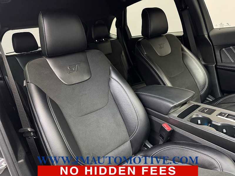 Used 2022 Ford Edge ST image 20