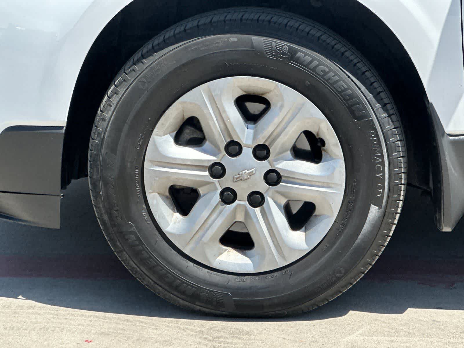 Used 2017 Chevrolet Traverse LS FWD image 25