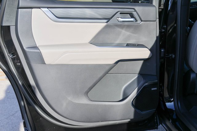 New 2026 GMC Acadia Elevation image 10