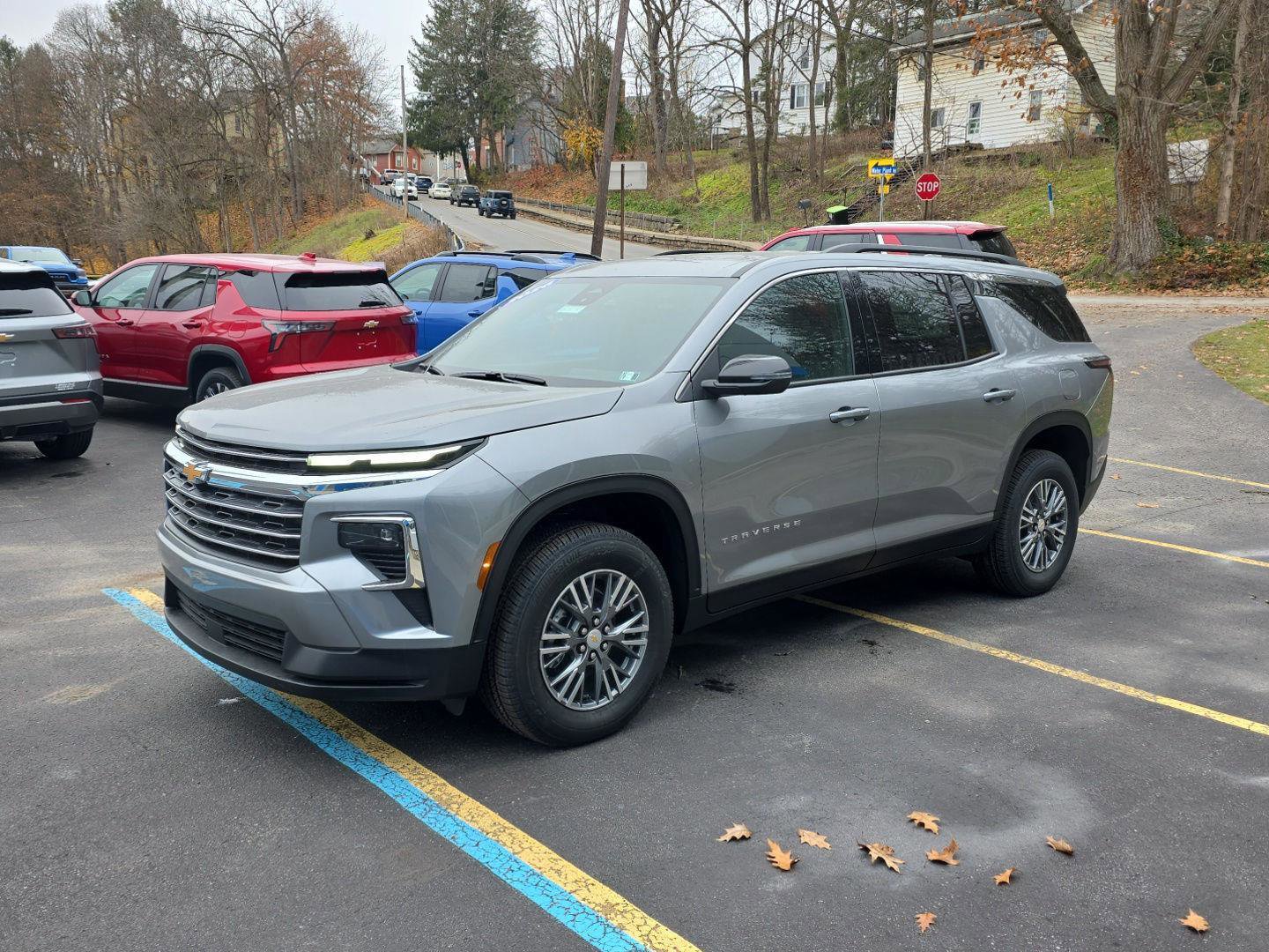 New 2026 Chevrolet Traverse LT image 7