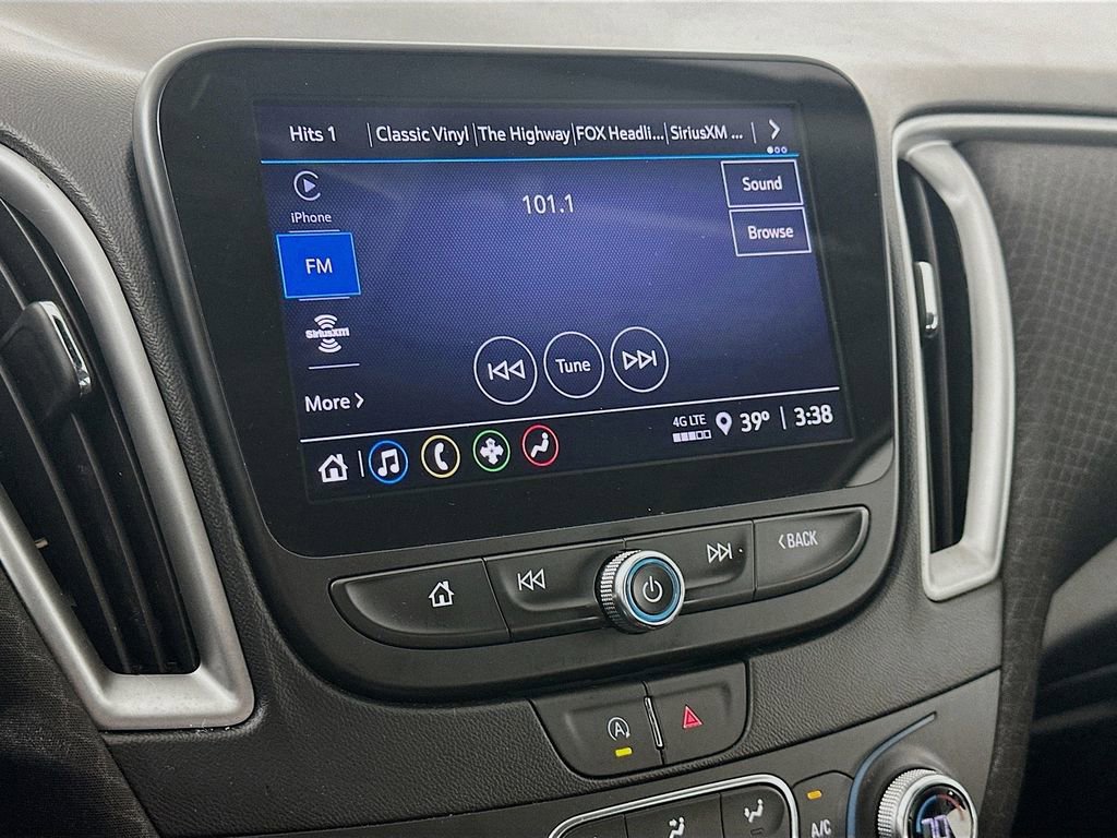 Used 2023 Chevrolet Malibu LT image 17