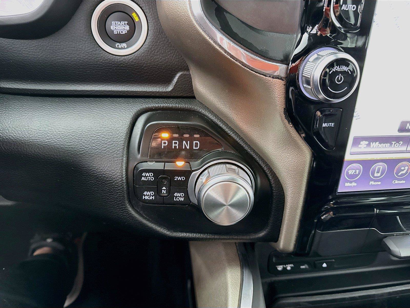 Used 2019 RAM 1500 Laramie AWD/4WD image 19