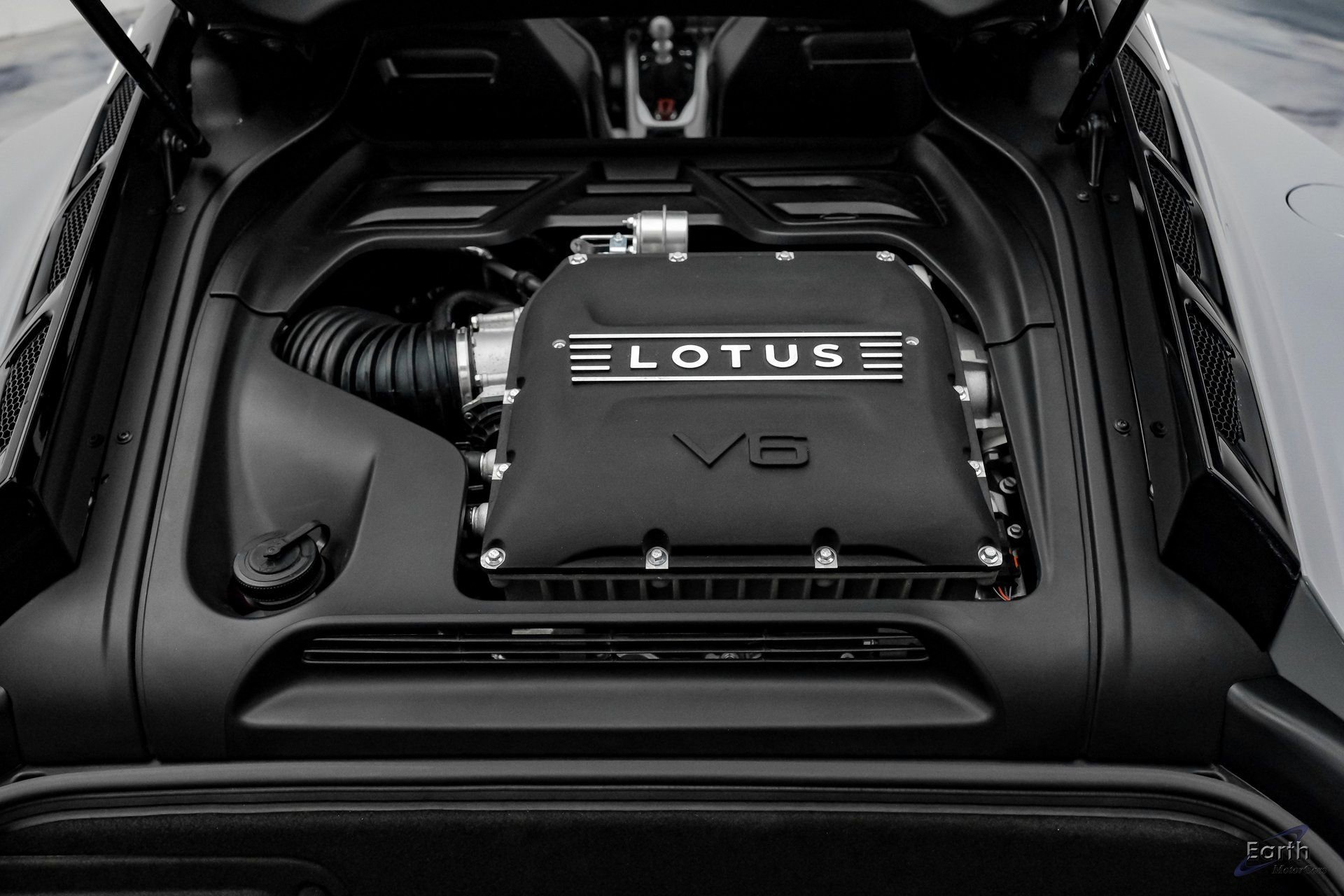 New 2026 Lotus Emira V6 SE Touring RWD image 3