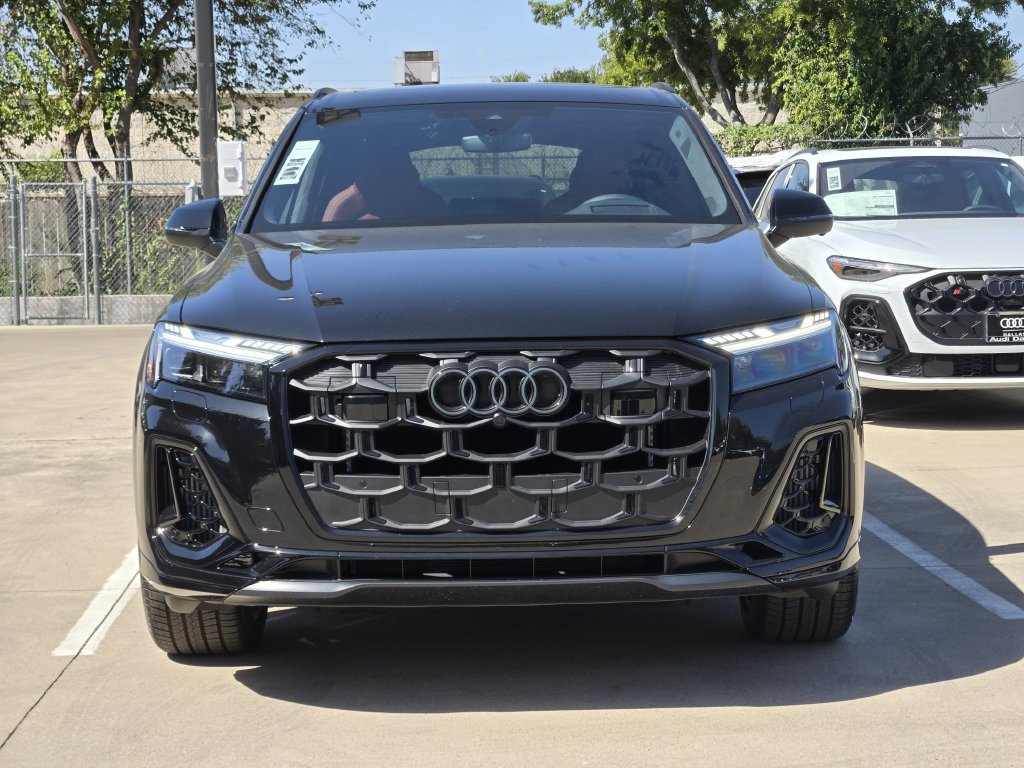 New 2026 Audi SQ7 Prestige AWD/4WD image 4