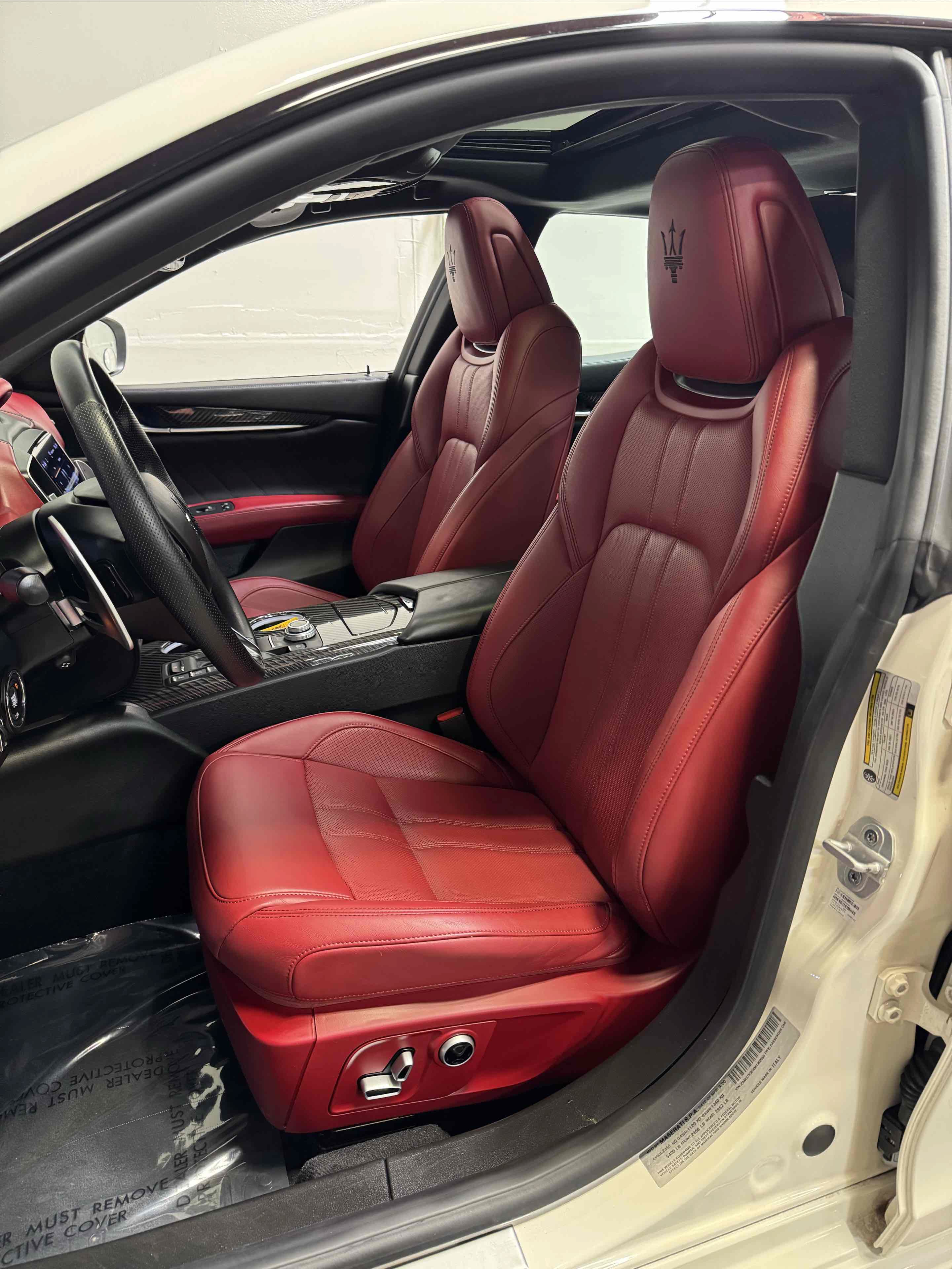 Used 2021 Maserati Ghibli S GranSport RWD image 35