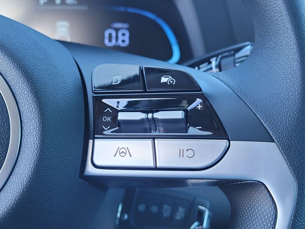 New 2026 Hyundai Elantra SE image 17