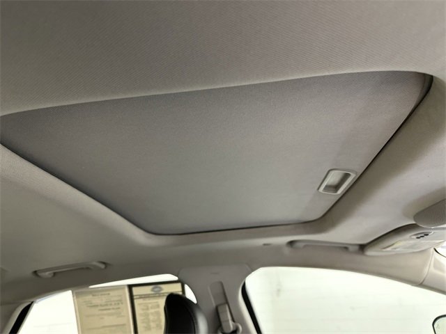 Used 2015 Ford Fusion Titanium image 25