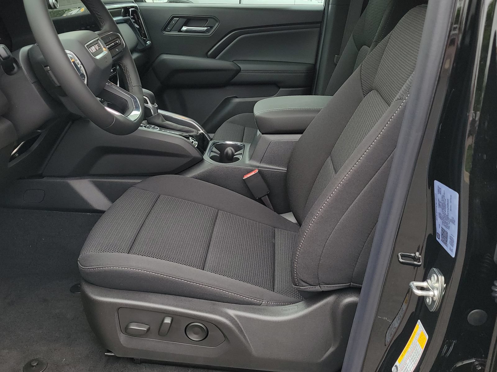 New 2026 GMC Canyon Elevation w/ Convenience Package AWD/4WD image 9