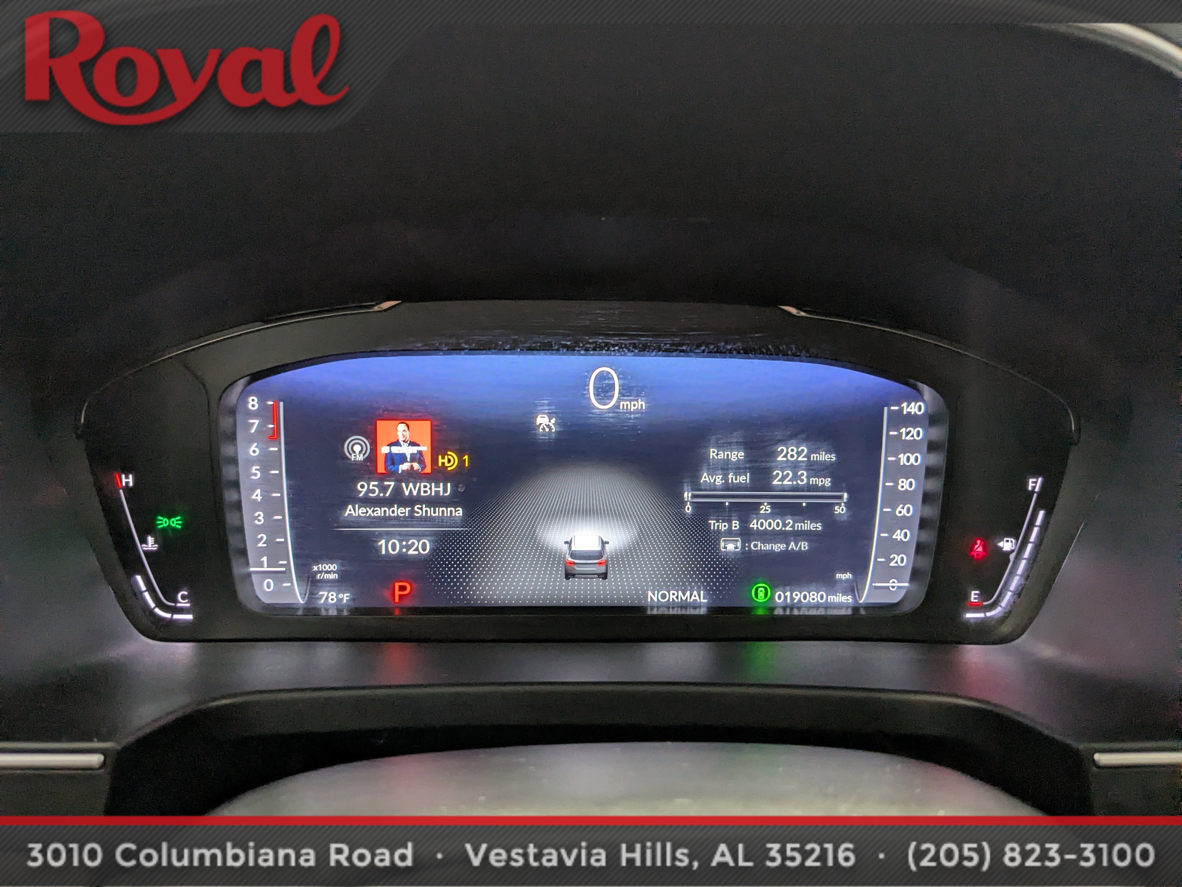 Used 2025 Honda Pilot Elite image 21