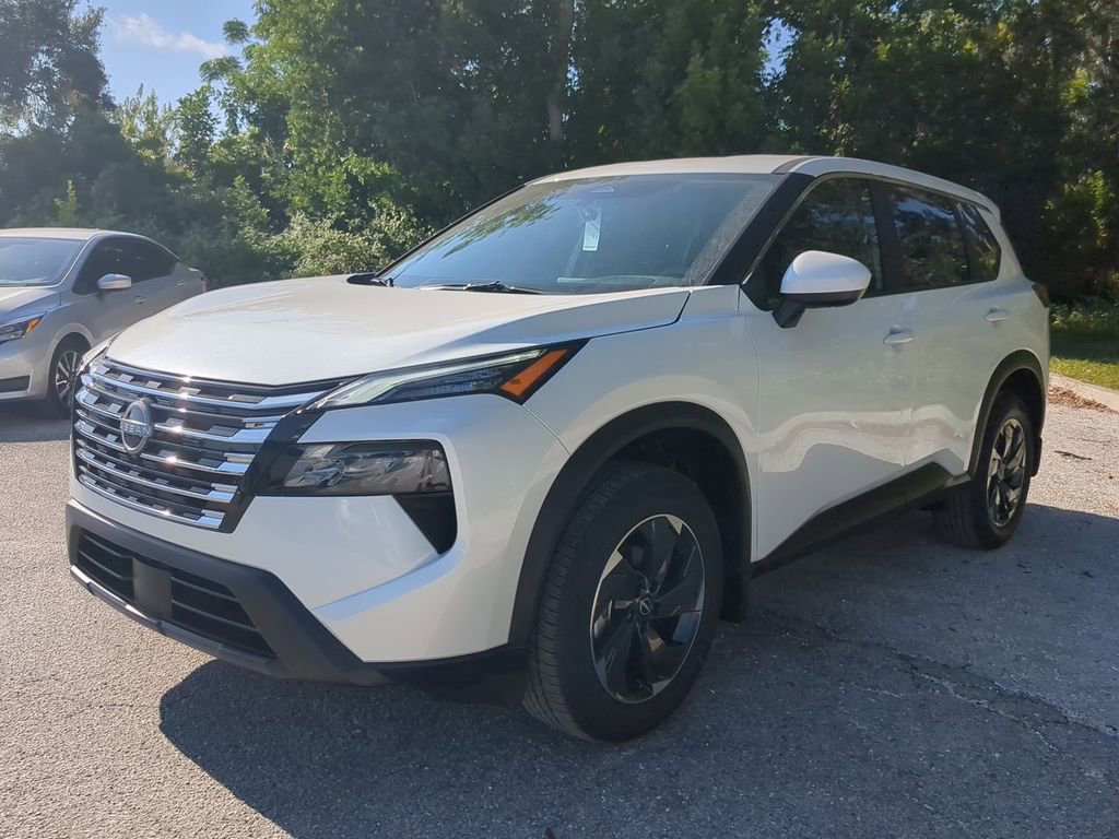 New 2026 Nissan Rogue SV image 2
