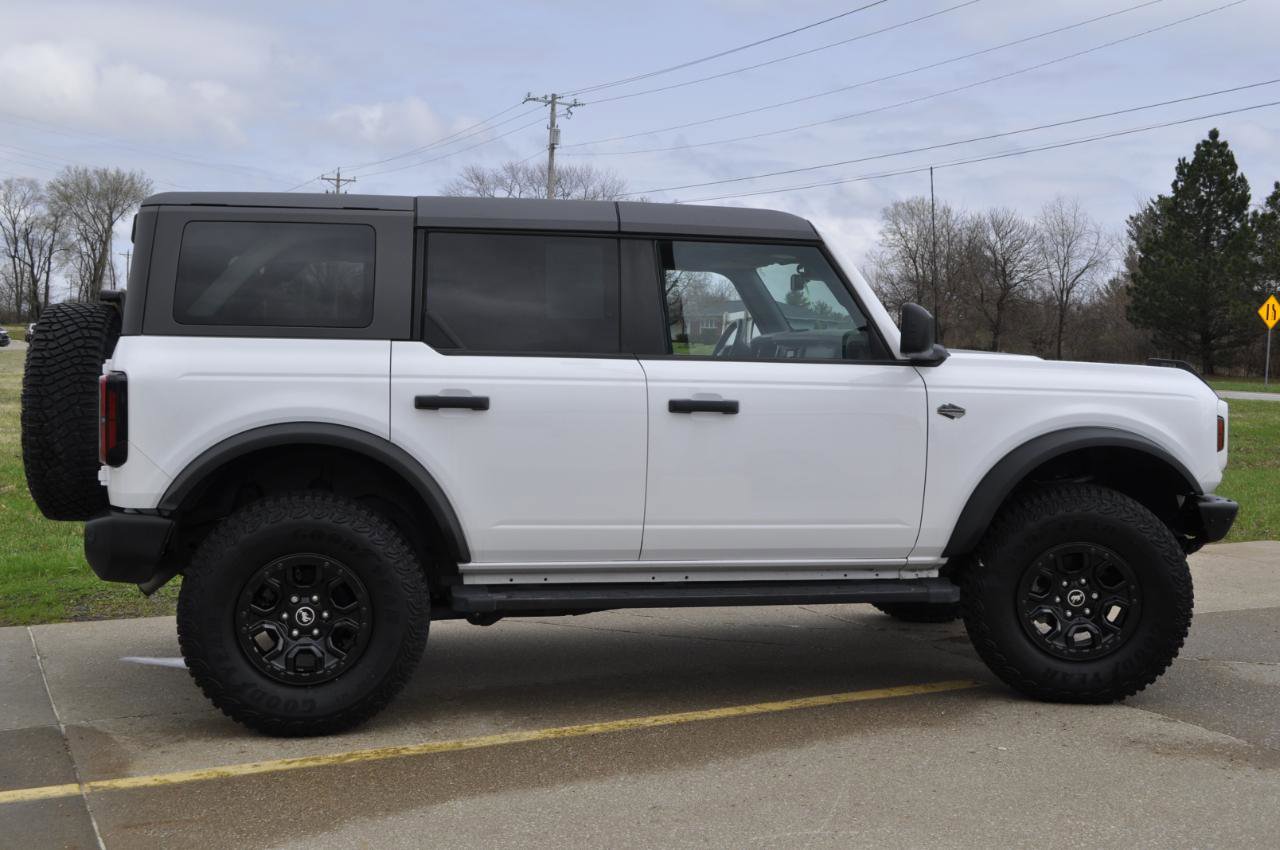 Used 2022 Ford Bronco Wildtrak AWD/4WD image 3