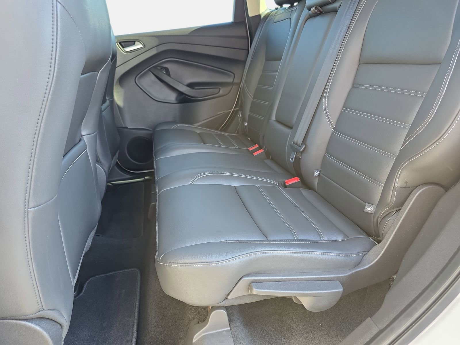 Used 2019 Ford Escape SEL image 14