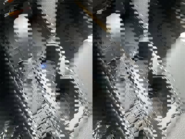 Certified 2025 Toyota Camry SE image 24