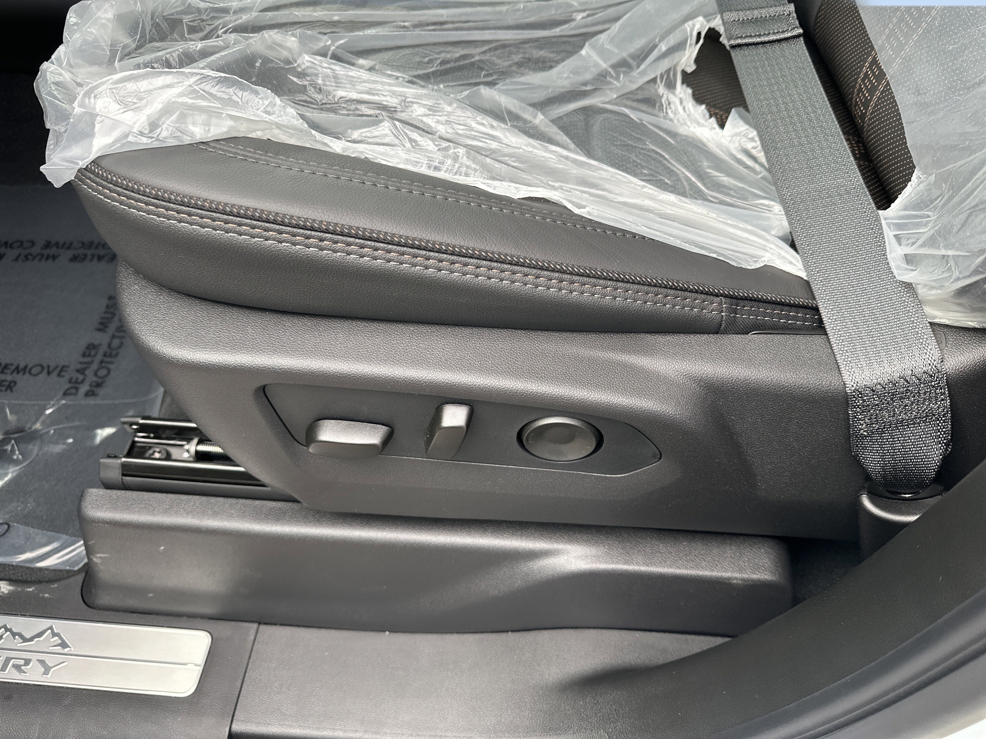 New 2026 Chevrolet Silverado 1500 High Country w/ High Country Premium Package image 12