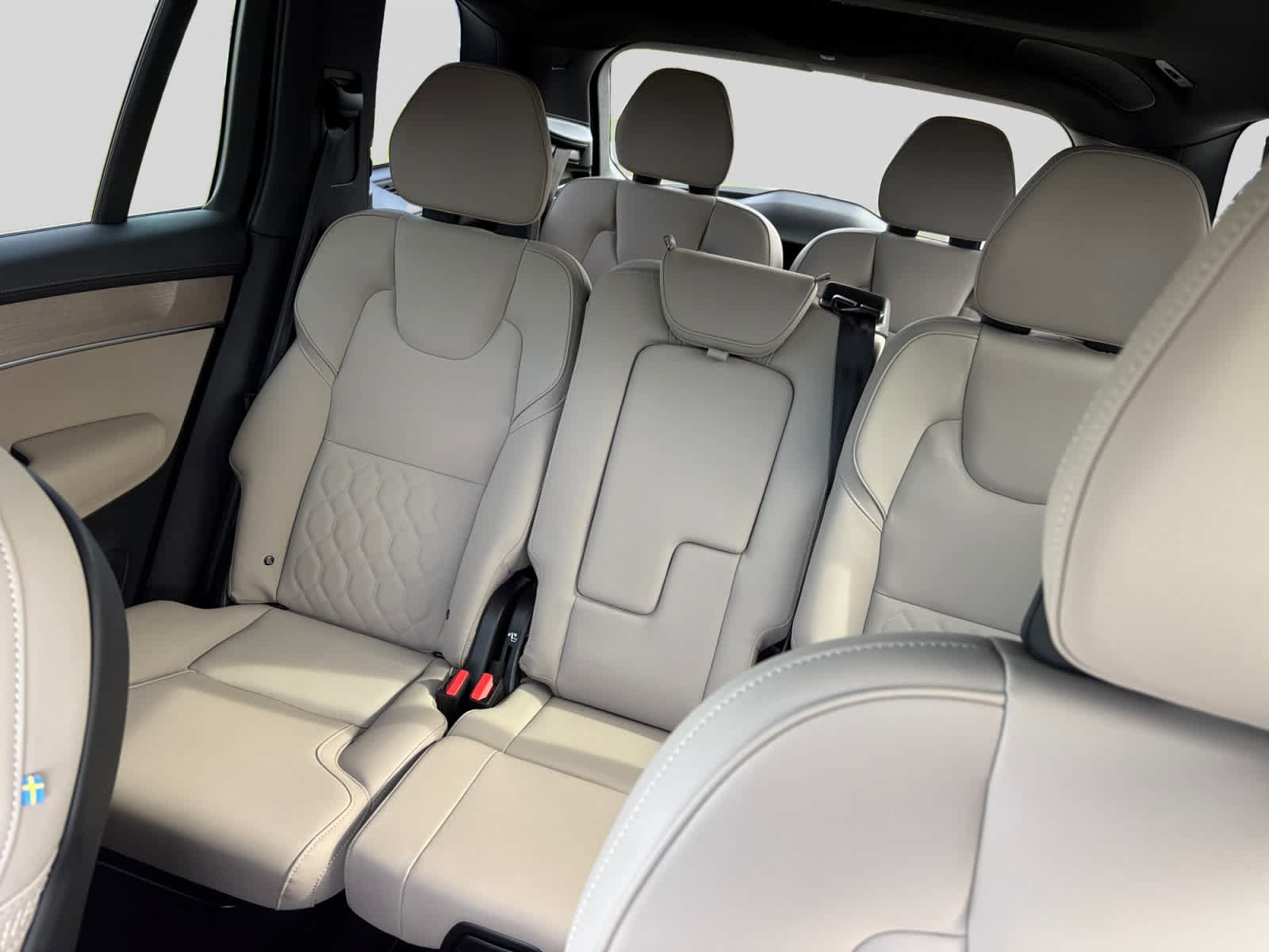 Used 2026 Volvo XC90 B6 Plus AWD/4WD image 18