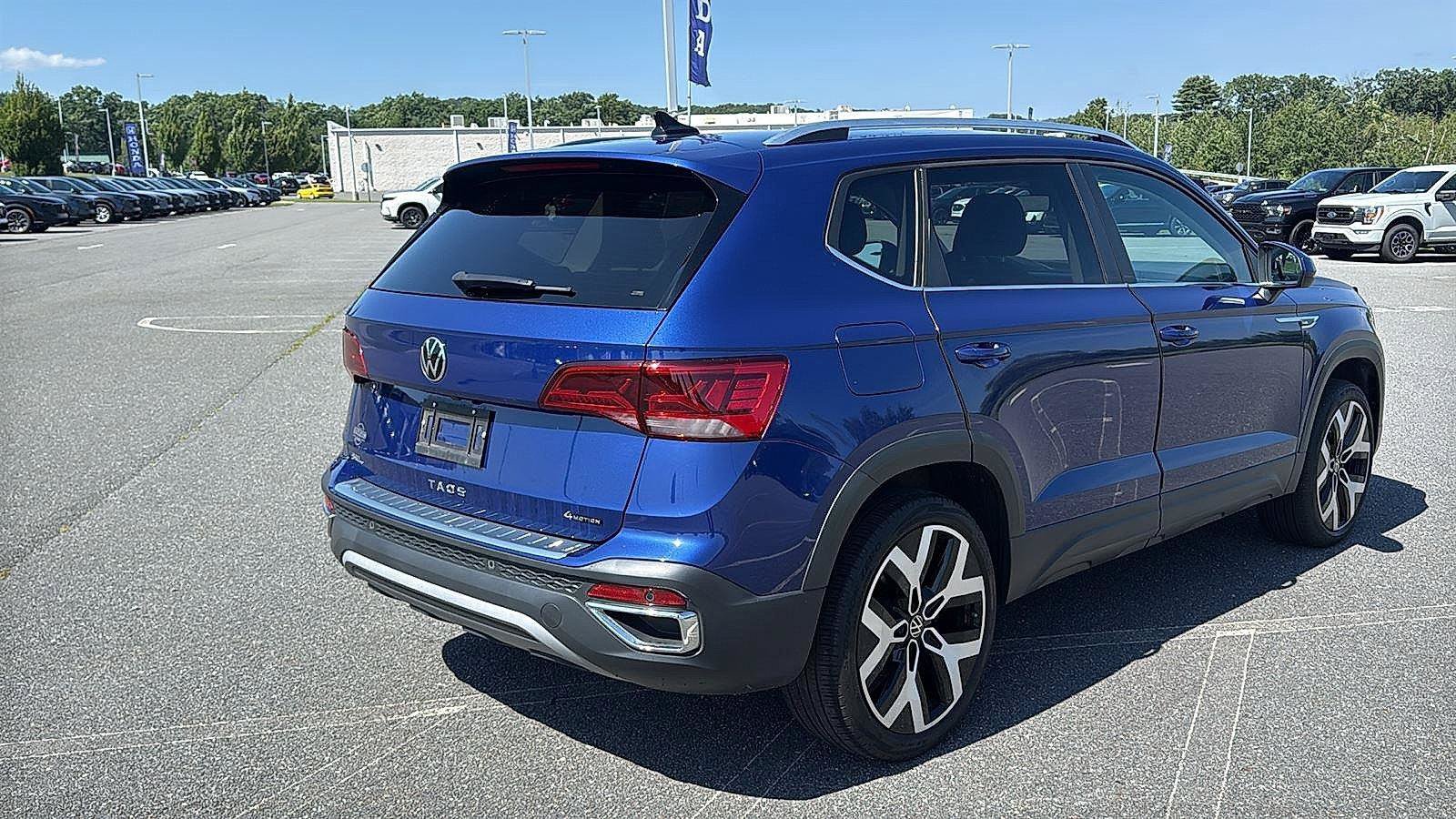 Used 2022 Volkswagen Taos SEL AWD/4WD image 6
