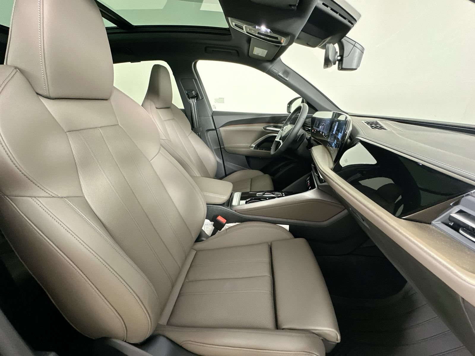 New 2026 Audi Q5 Premium Plus AWD/4WD image 44
