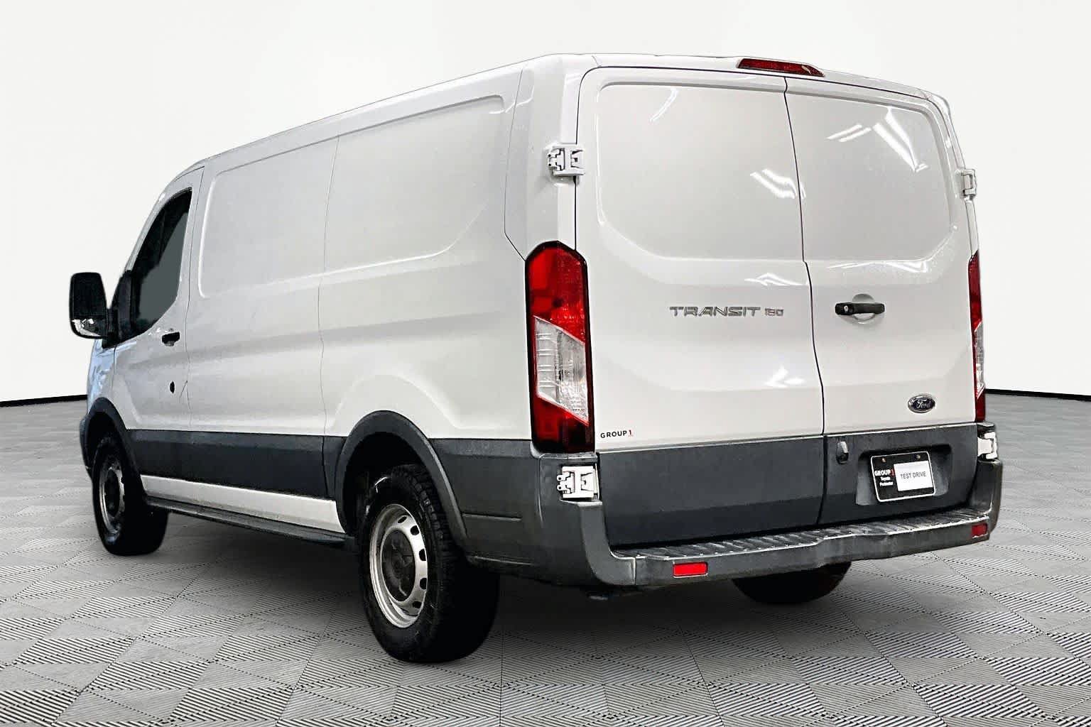 Used 2018 Ford Transit 150 130 Low Roof RWD image 12
