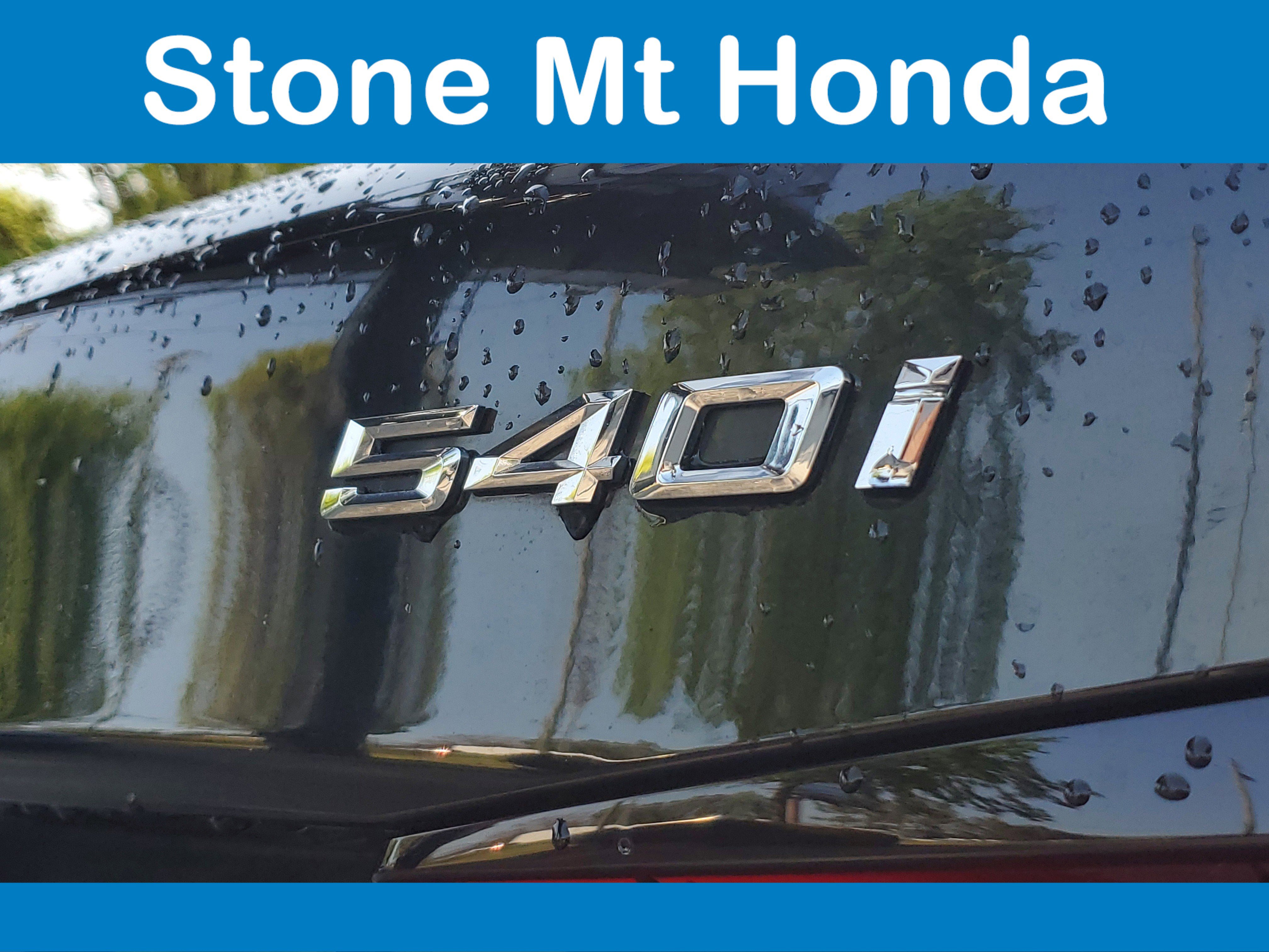 Used 2022 BMW 540i w/ M Sport Package image 7