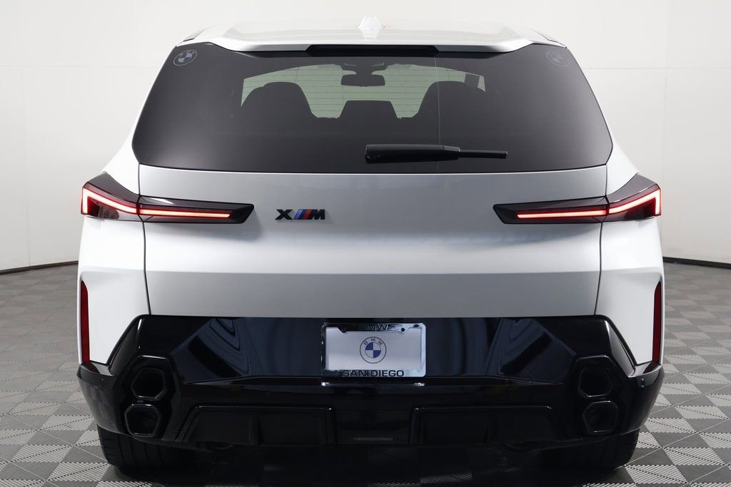 Certified 2025 BMW XM AWD/4WD image 5