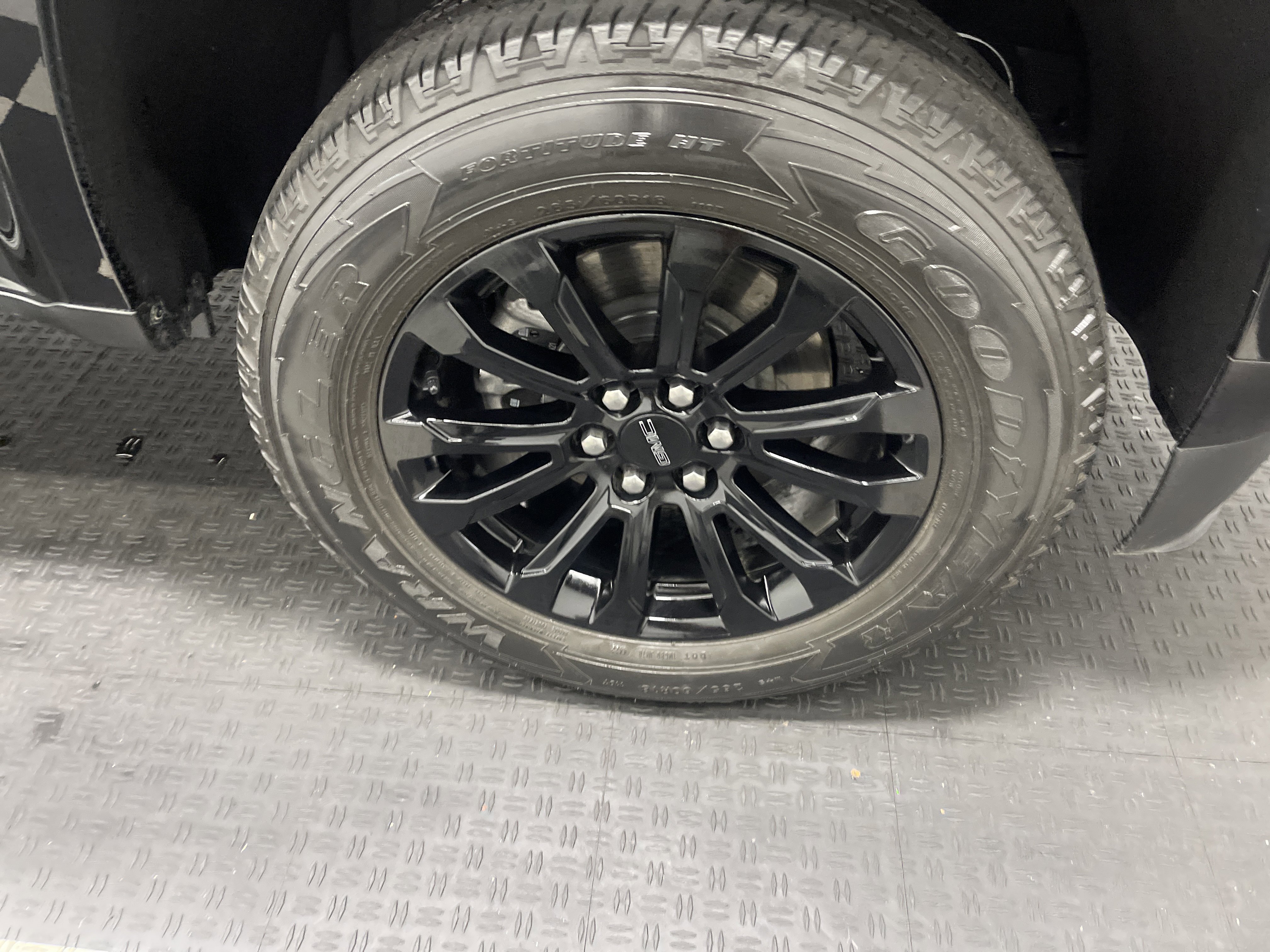 Used 2022 GMC Canyon Elevation w/ Elevation Premium Package image 27