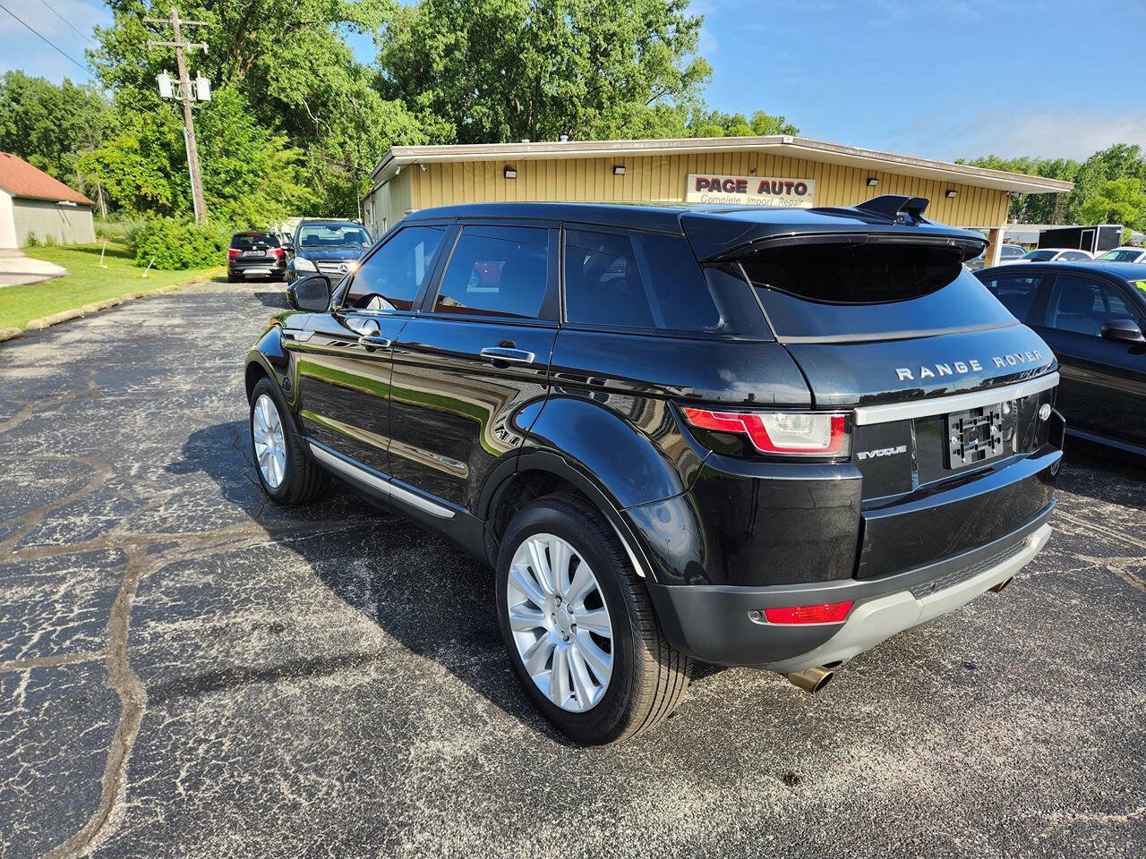 Used 2016 Land Rover Range Rover Evoque HSE image 3