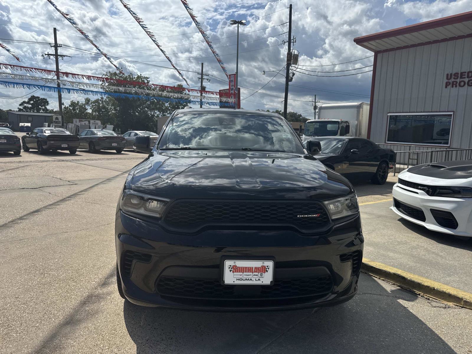 Certified 2024 Dodge Durango GT image 2